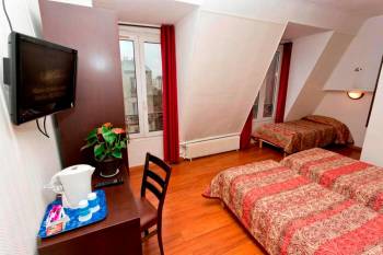 Chambre Triple (3 Adultes)2