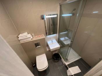 Chambre Triple (3 Adultes)5